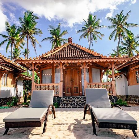 Blue Harbor Beachfront Villas & Resto Ped Екстер'єр фото