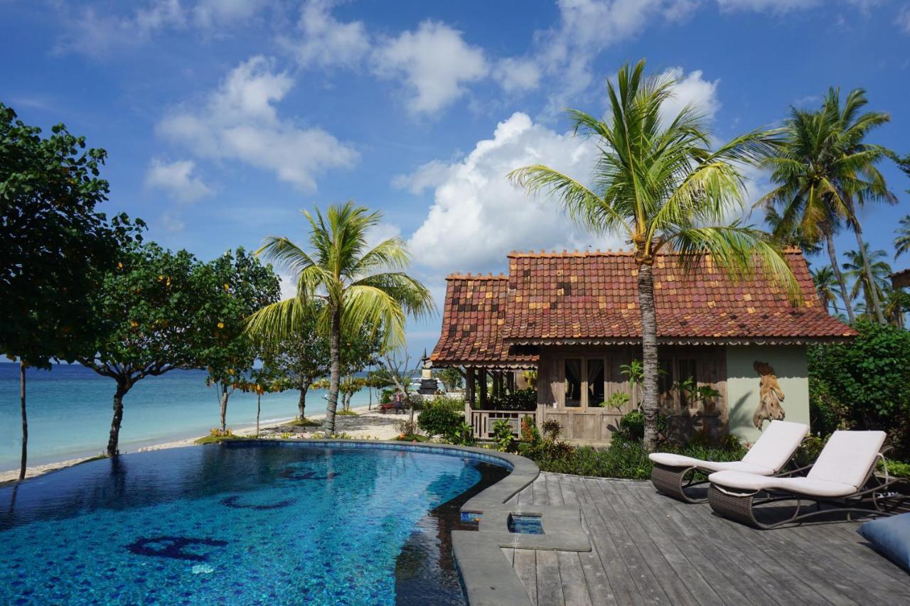 Blue Harbor Beachfront Villas & Resto Ped Екстер'єр фото