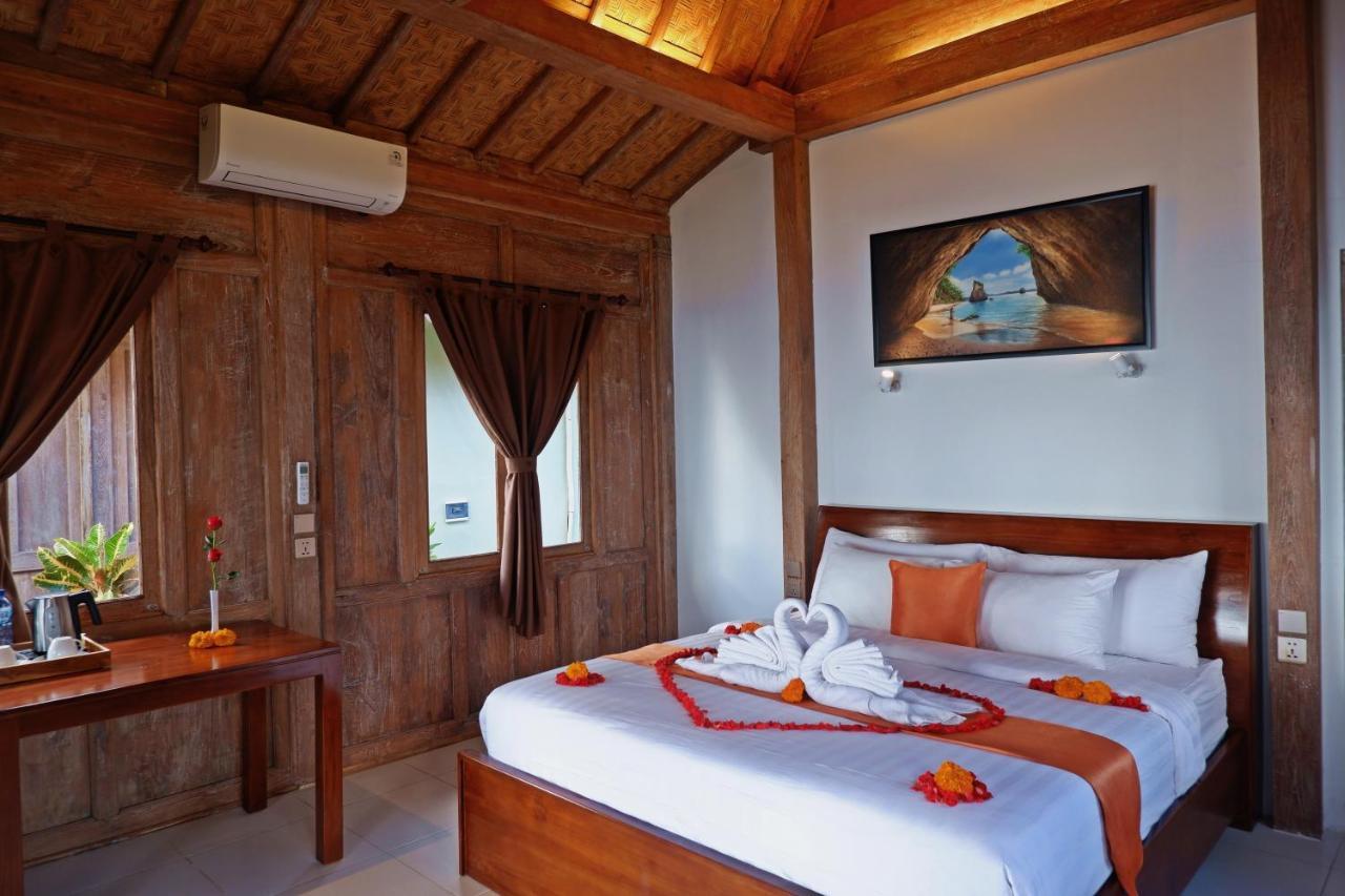 Blue Harbor Beachfront Villas & Resto Ped Екстер'єр фото
