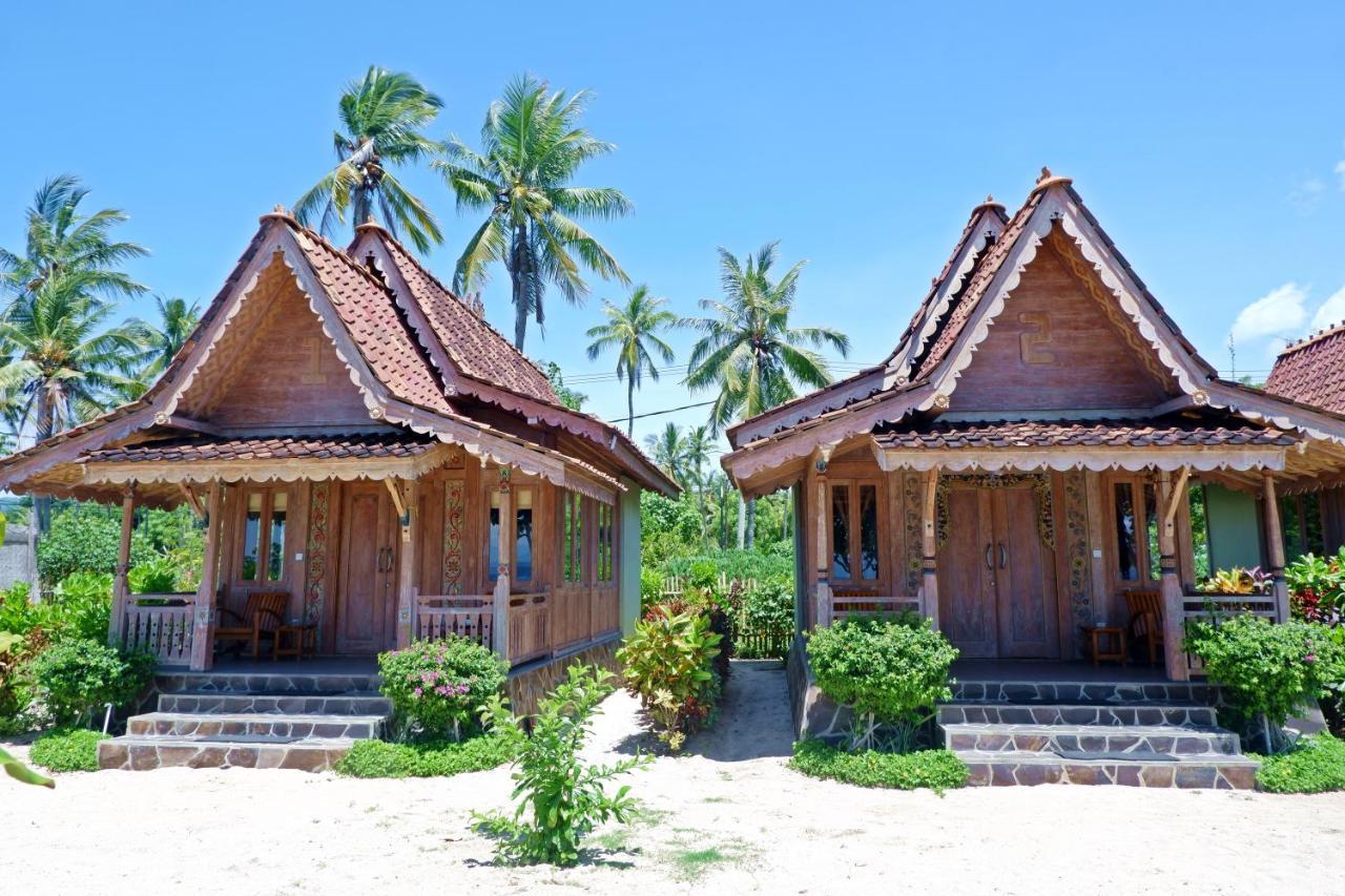 Blue Harbor Beachfront Villas & Resto Ped Екстер'єр фото
