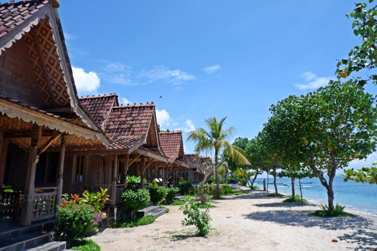 Blue Harbor Beachfront Villas & Resto Ped Екстер'єр фото
