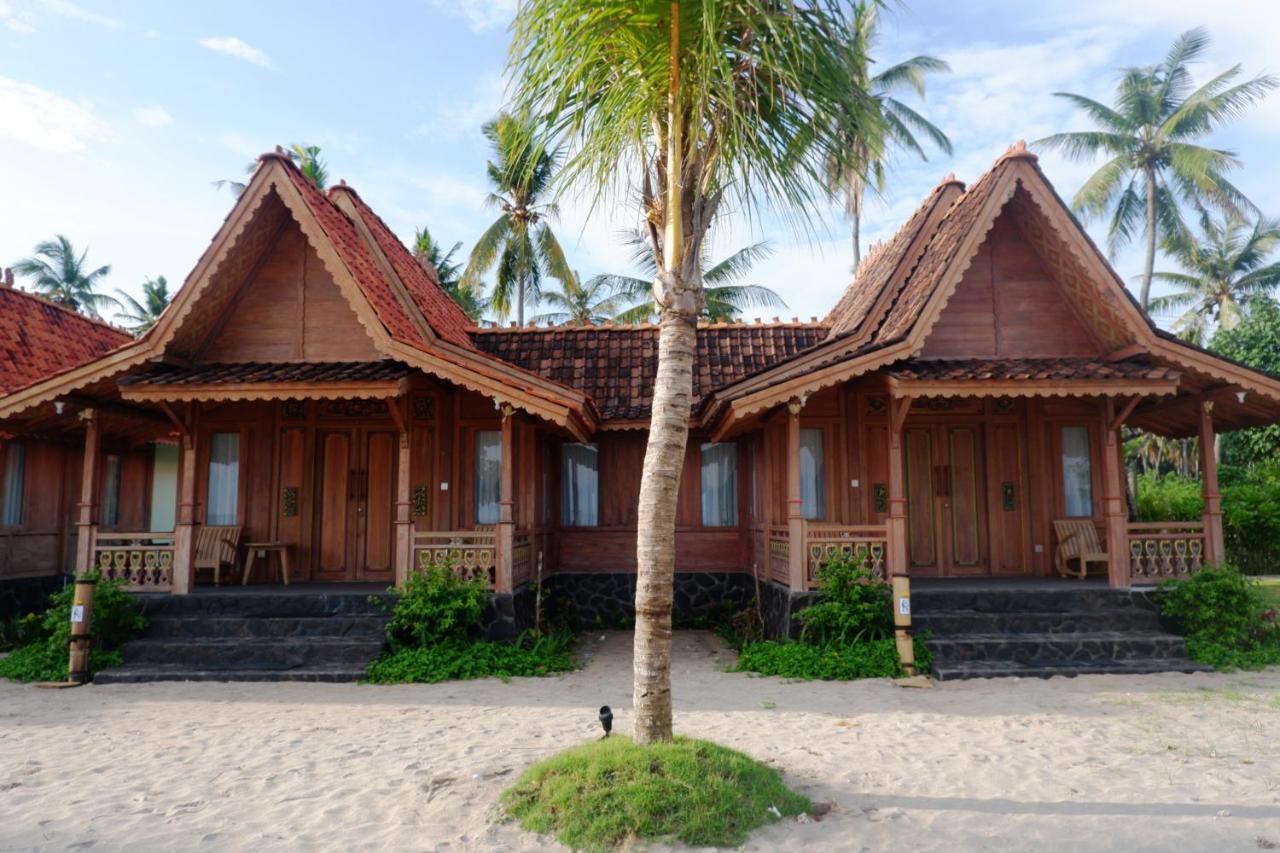 Blue Harbor Beachfront Villas & Resto Ped Екстер'єр фото