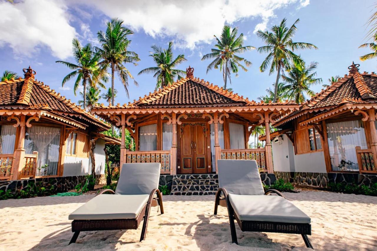 Blue Harbor Beachfront Villas & Resto Ped Екстер'єр фото